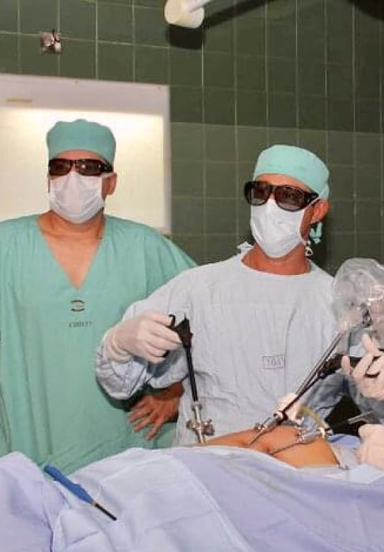 historia-cirugia-3d-andres-perez-grassano-03