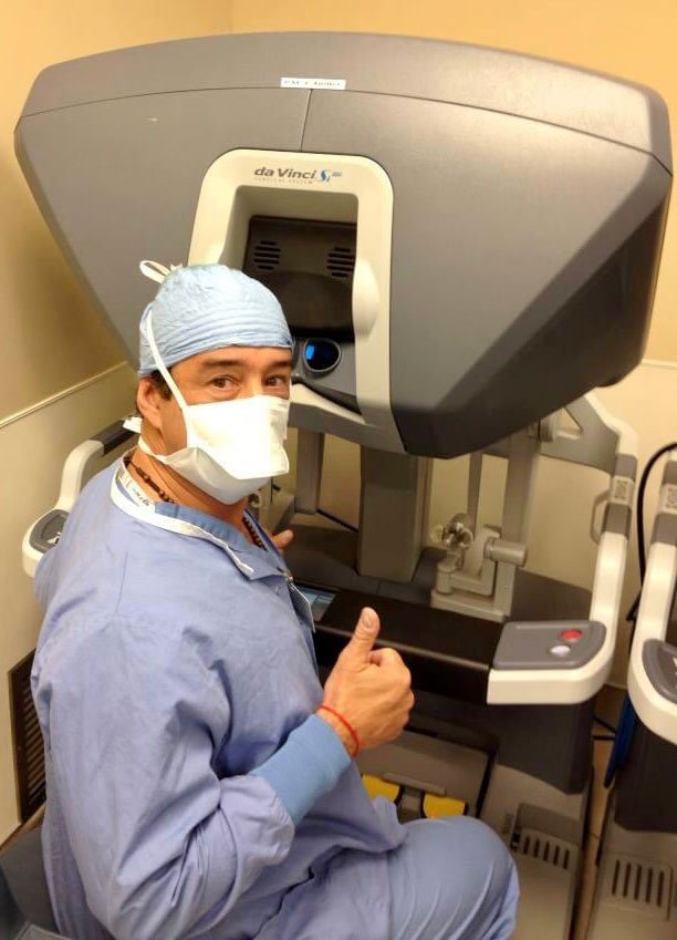 Andres-perez-grassano-cirugia-3D-da-vinci